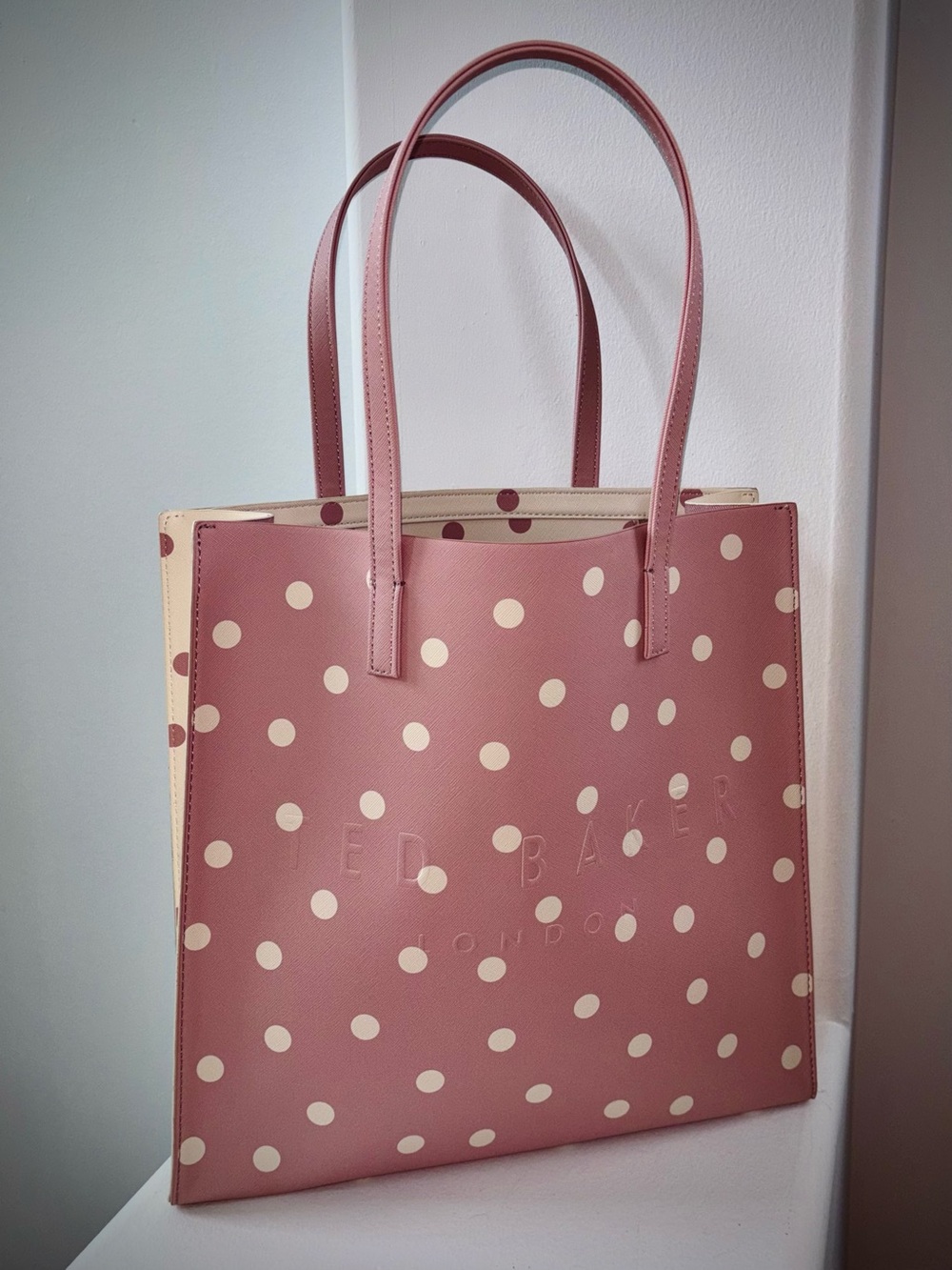 Ted Baker London NWT Pink Polka Dot Leather Tote Bag Coquette Style - Picture 6 of 13